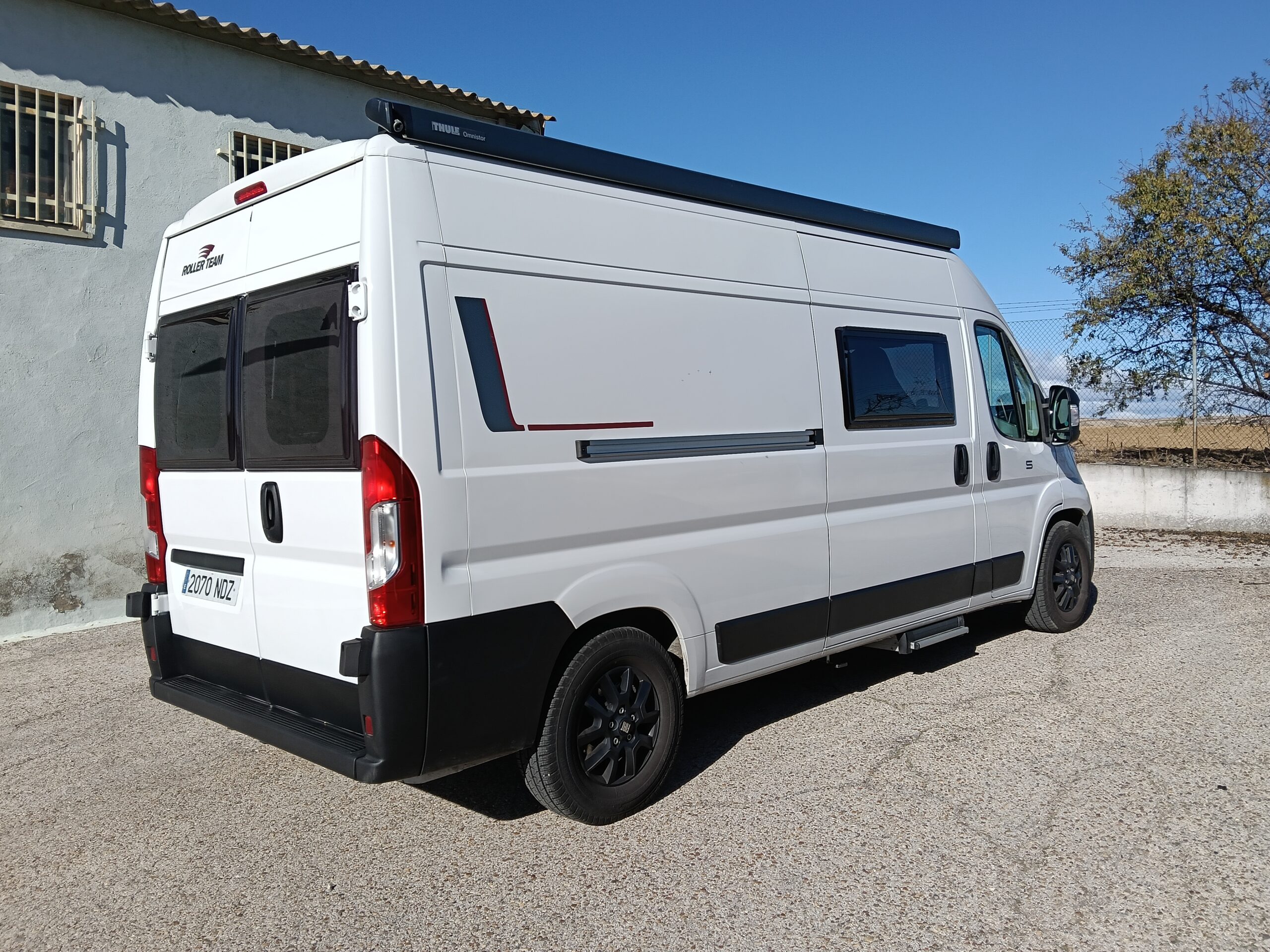 Camper RT02